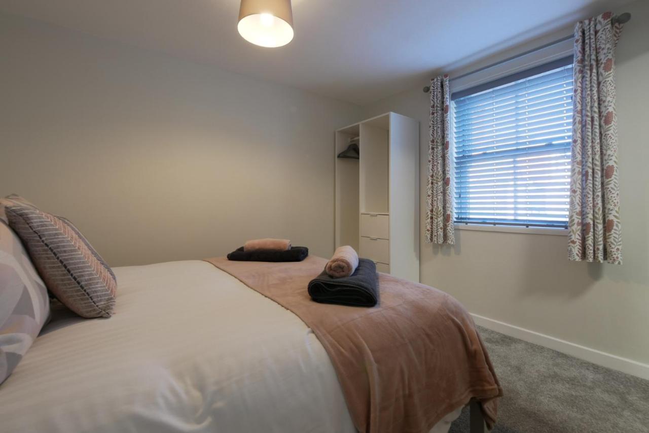 Crewe Short Lets 8 Victoria Court, Creweアパートメント エクステリア 写真
